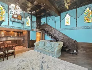 3-комнатная квартира, этаж 2 из 4, 96 м², миниатюра 1