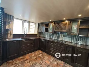 3-комнатная квартира, этаж 2 из 4, 96 м², миниатюра 11