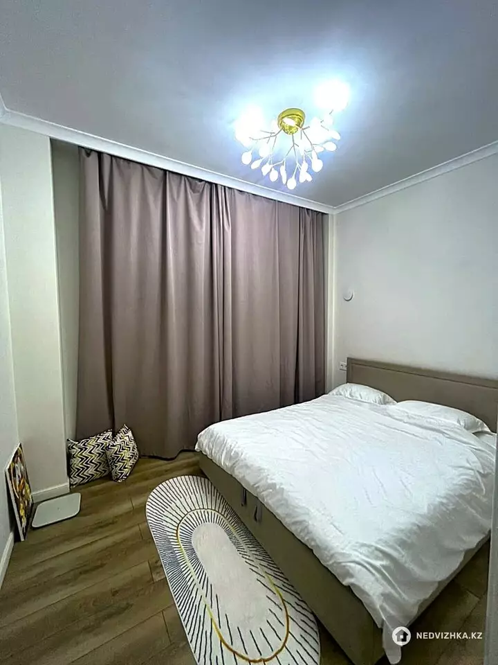 2-комнатная квартира, этаж 2 из 18, 49 м²