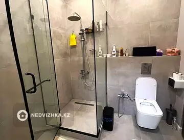 2-комнатная квартира, этаж 2 из 18, 49 м², миниатюра 6