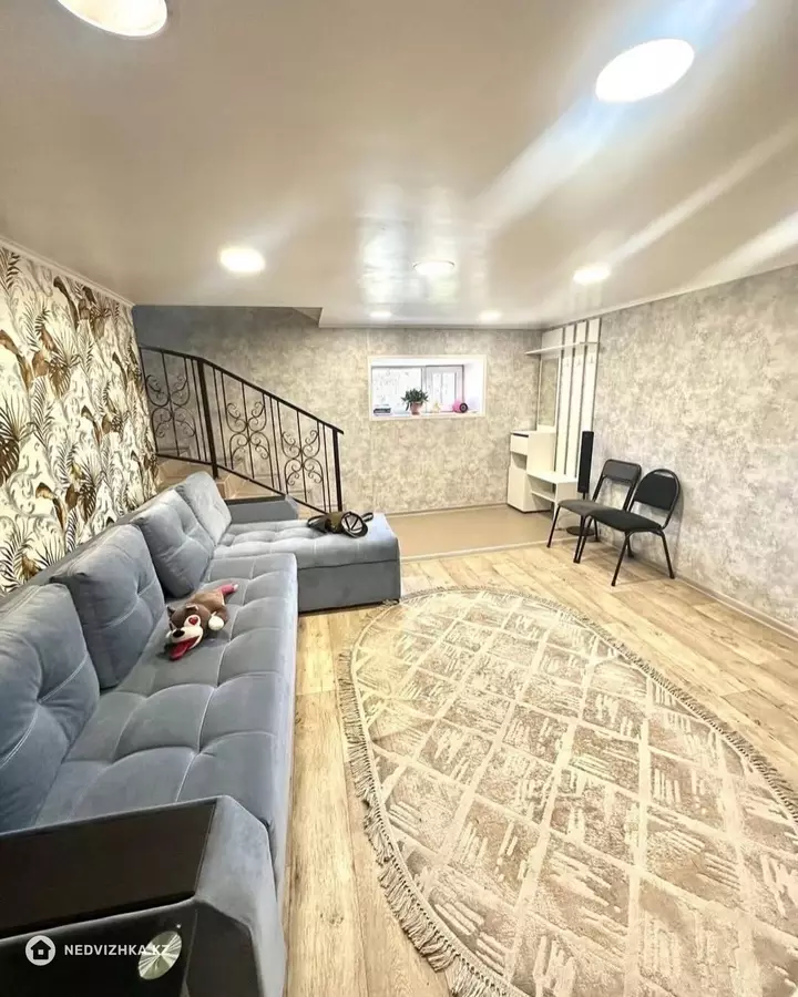 7-комнатный дом, 10.8 соток, 165 м², фотография 4