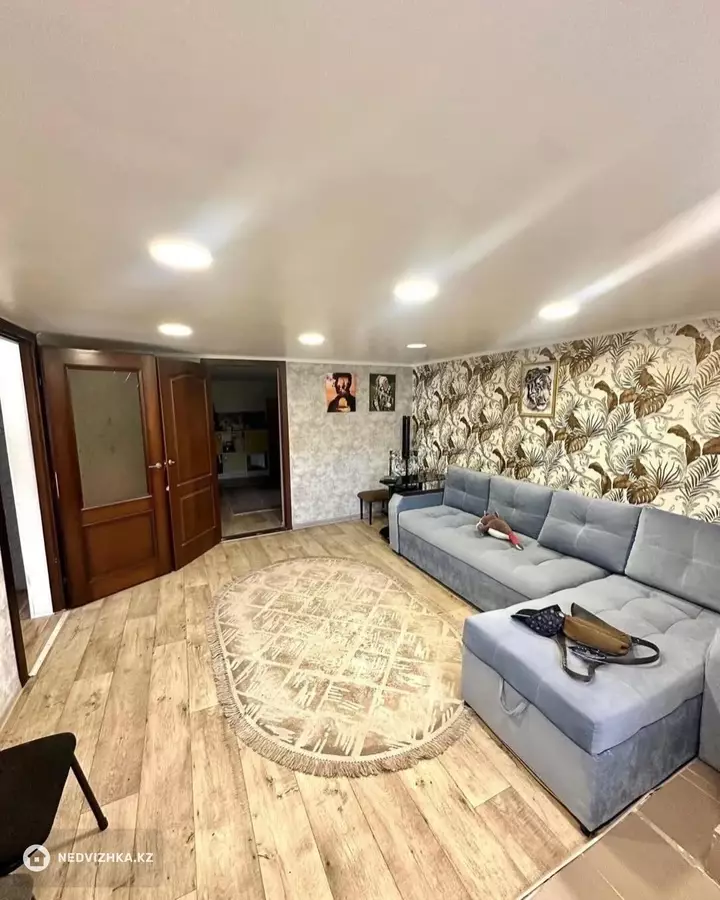 7-комнатный дом, 10.8 соток, 165 м², фотография 3