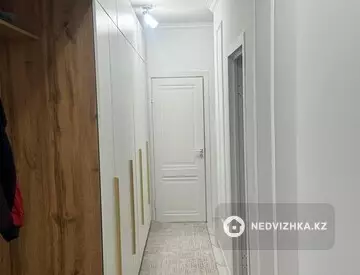 2-комнатная квартира, этаж 6 из 12, 58 м², миниатюра 7