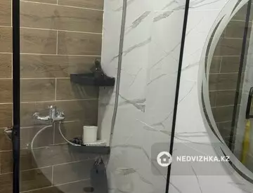 2-комнатная квартира, этаж 6 из 12, 58 м², миниатюра 9