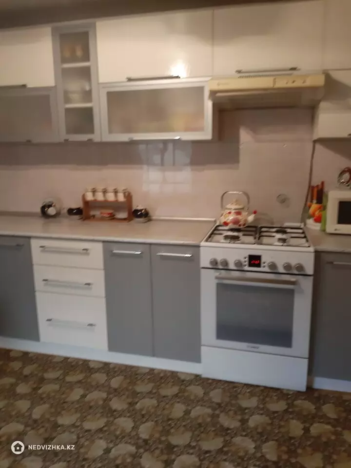 5-бөлмелі үй, 6 соттық, 100 м², 2-фотосурет