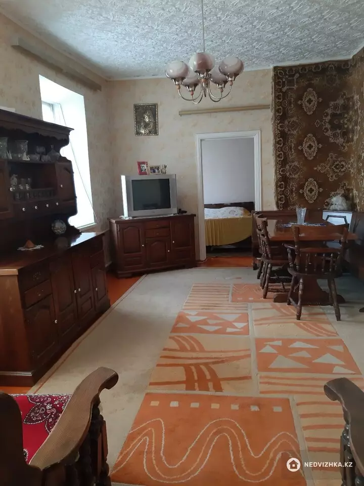 5-бөлмелі үй, 6 соттық, 100 м², 3-фотосурет