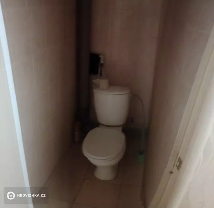 3-комнатная квартира, этаж 9 из 9, 81 м², фотография 3