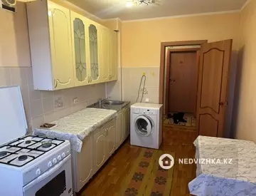 2-комнатная квартира, этаж 5 из 9, 60 м², На длительный срок