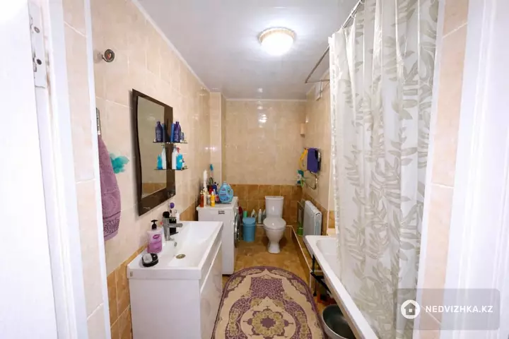 3-комнатная квартира, этаж 14 из 15, 95 м², фотография 2
