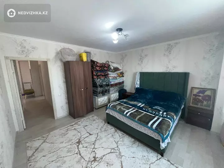 3-комнатная квартира, этаж 14 из 15, 95 м², фотография 3