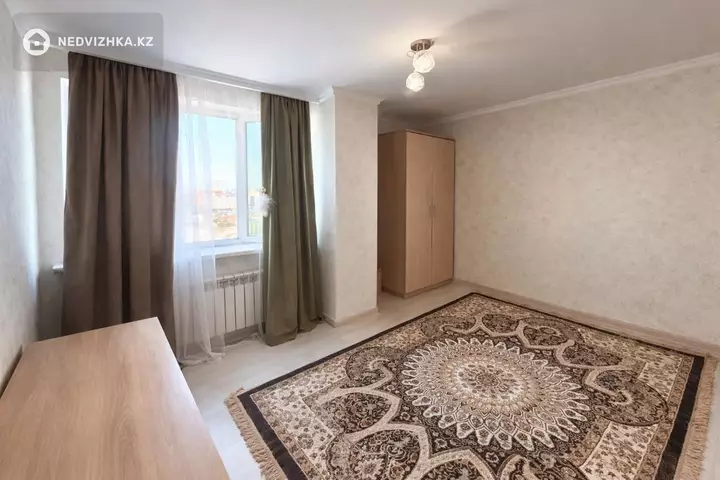 3-комнатная квартира, этаж 14 из 15, 95 м², фотография 5