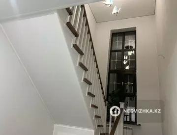 8-комнатный дом, 10 соток, 265 м², миниатюра 9