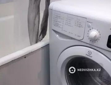 1-комнатная квартира, этаж 3 из 3, 32 м², На длительный срок, миниатюра 6