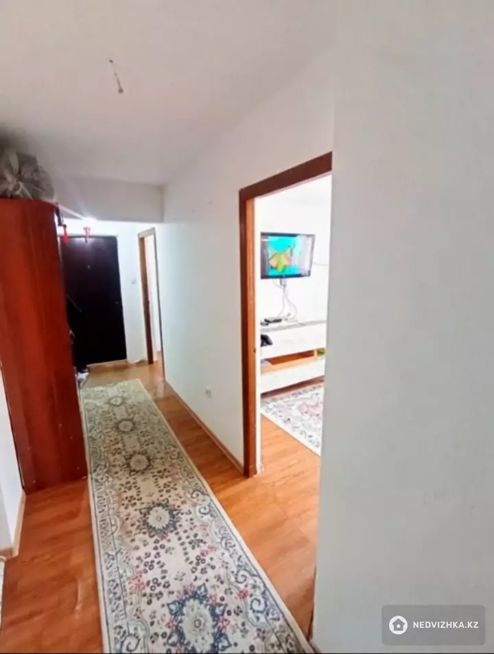 3-комнатная квартира, этаж 3 из 5, 72 м², фотография 5
