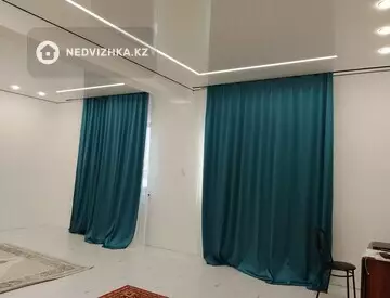 3-комнатный дом, 6 соток, 210 м², миниатюра 2