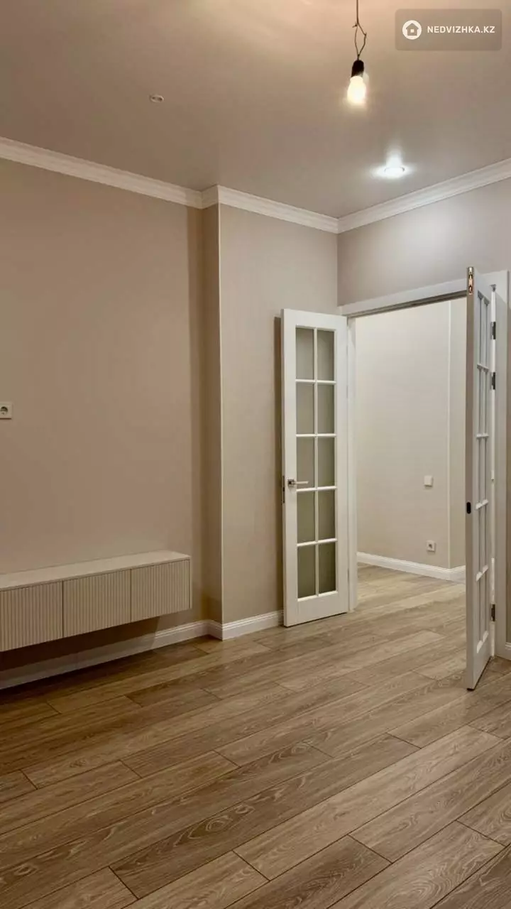 2-комнатная квартира, этаж 19 из 22, 54 м², На длительный срок, фотография 5