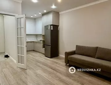 2-комнатная квартира, этаж 19 из 22, 54 м², На длительный срок, миниатюра 12