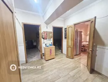 3-комнатная квартира, этаж 2 из 2, 70 м², миниатюра 7