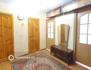 3-комнатная квартира, этаж 2 из 6, 62 м², миниатюра 9