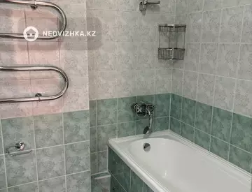 2-комнатная квартира, этаж 11 из 11, 71 м², На длительный срок