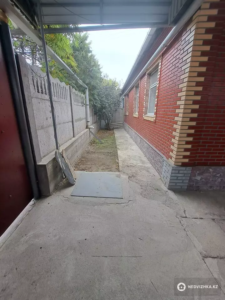 6-комнатная часть дома, 11 соток, 163 м², фотография 3