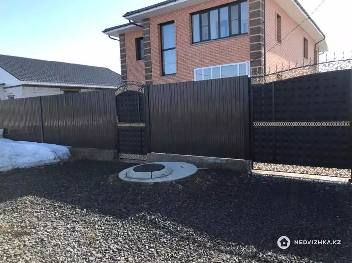 6-комнатный дом, 10 соток, 230 м²