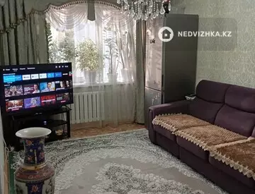 3-комнатная квартира, этаж 3 из 5, 70 м²