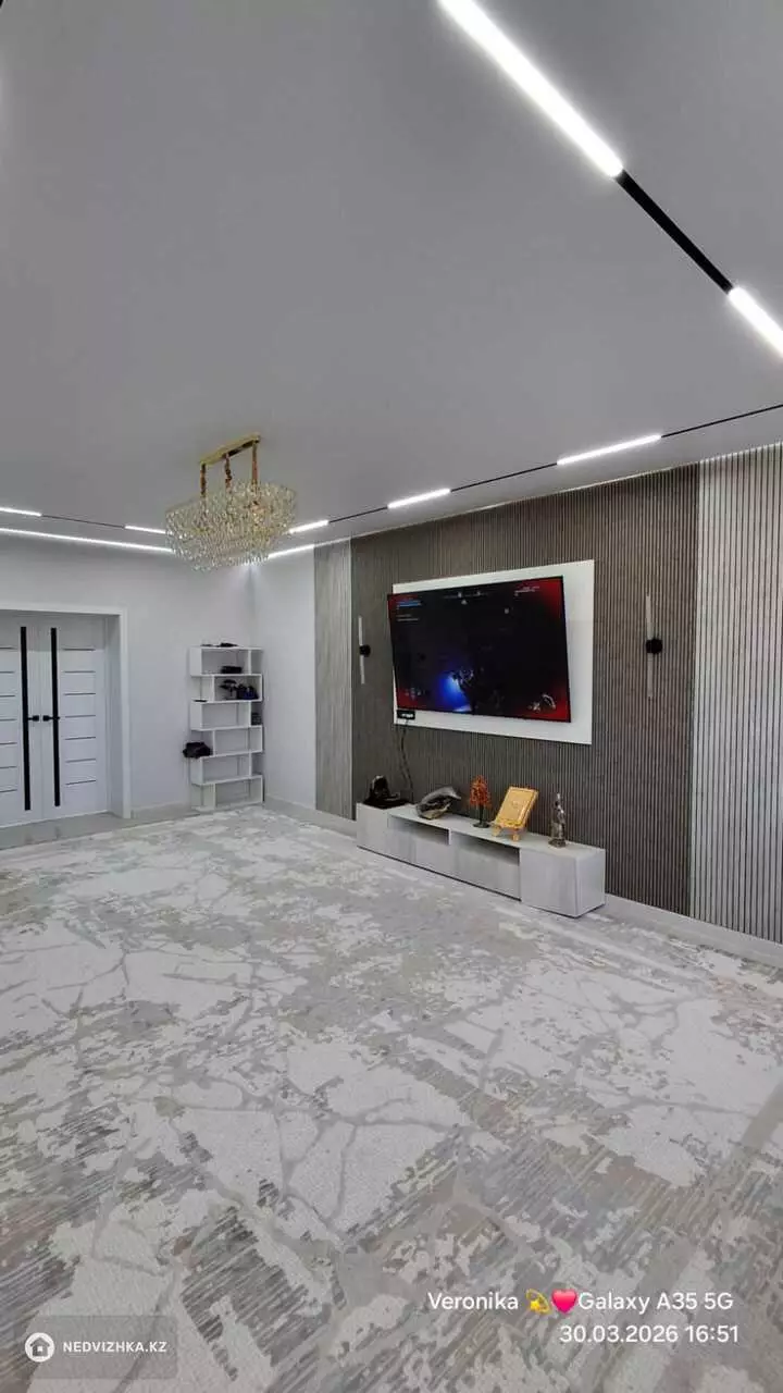 3-комнатная квартира, этаж 1 из 3, 111 м², фотография 5