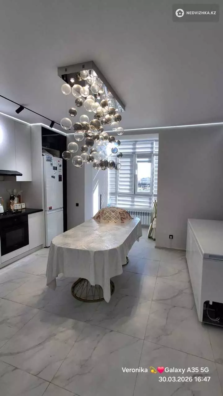 3-комнатная квартира, этаж 1 из 3, 111 м², фотография 2