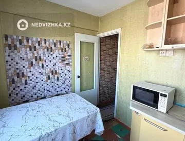 2-комнатная квартира, этаж 5 из 6, 50 м², миниатюра 5