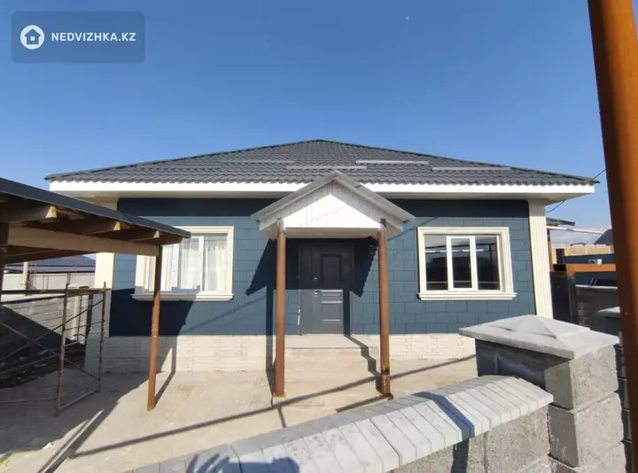3-комнатный дом, 6 соток, 130 м², фотография 2