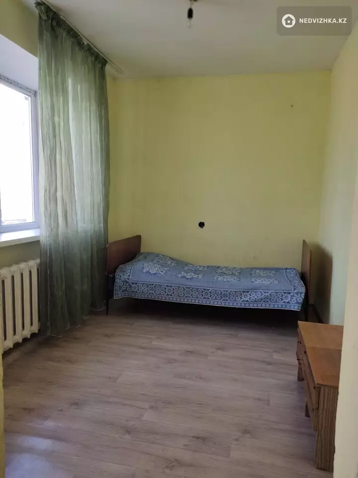 2-комнатная квартира, этаж 1 из 5, 60 м², фотография 3