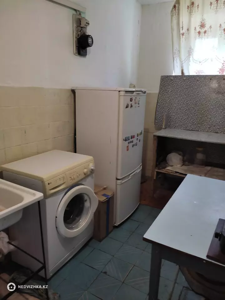 2-комнатная квартира, этаж 1 из 5, 60 м², фотография 4