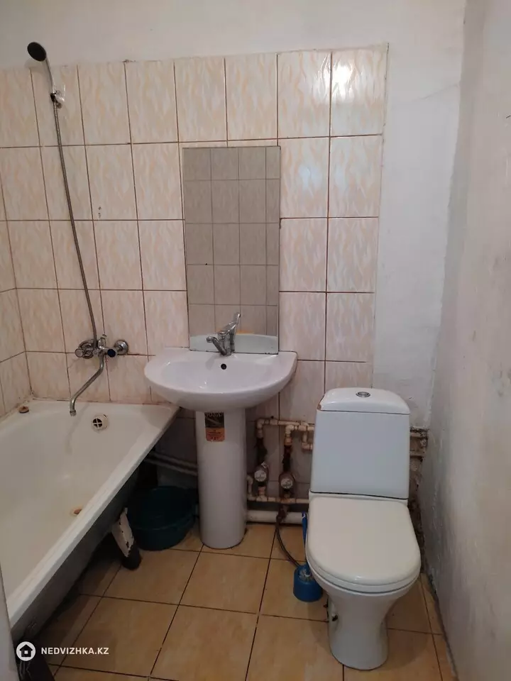 2-комнатная квартира, этаж 1 из 5, 60 м², фотография 5