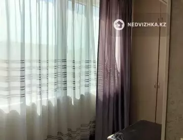 2-комнатная квартира, этаж 3 из 9, 44 м², миниатюра 3