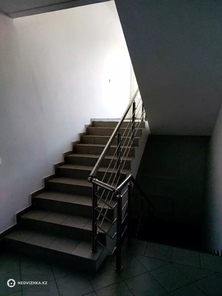 1-комнатная квартира, этаж 2 из 9, 47 м², фотография 4