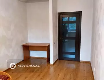 1-комнатная квартира, этаж 2 из 9, 47 м², миниатюра 8