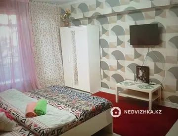 1-комнатная квартира, этаж 3 из 7, 41 м², На длительный срок