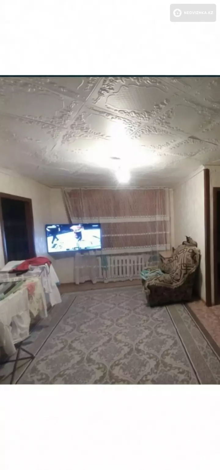 2-комнатная квартира, этаж 1 из 5, 42 м², фотография 5