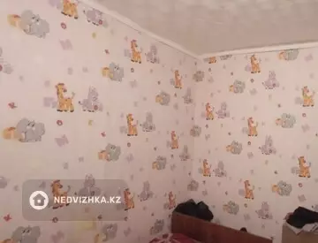 2-комнатная квартира, этаж 1 из 5, 42 м², миниатюра 3