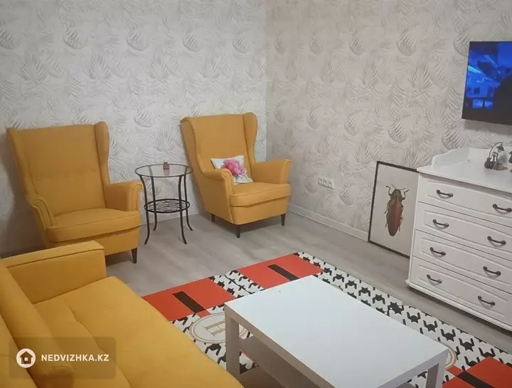 2-комнатная квартира, этаж 8 из 9, 60 м², На длительный срок, фотография 4