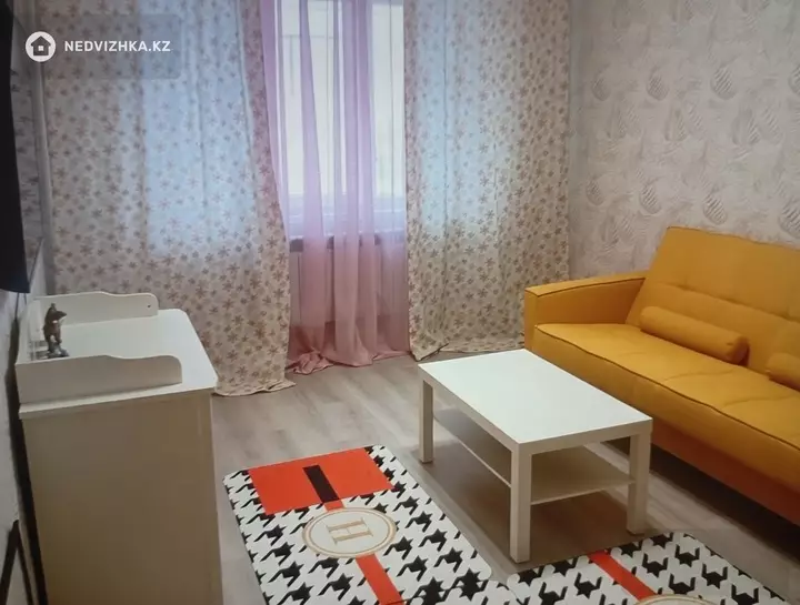 2-комнатная квартира, этаж 8 из 9, 60 м², На длительный срок, фотография 5