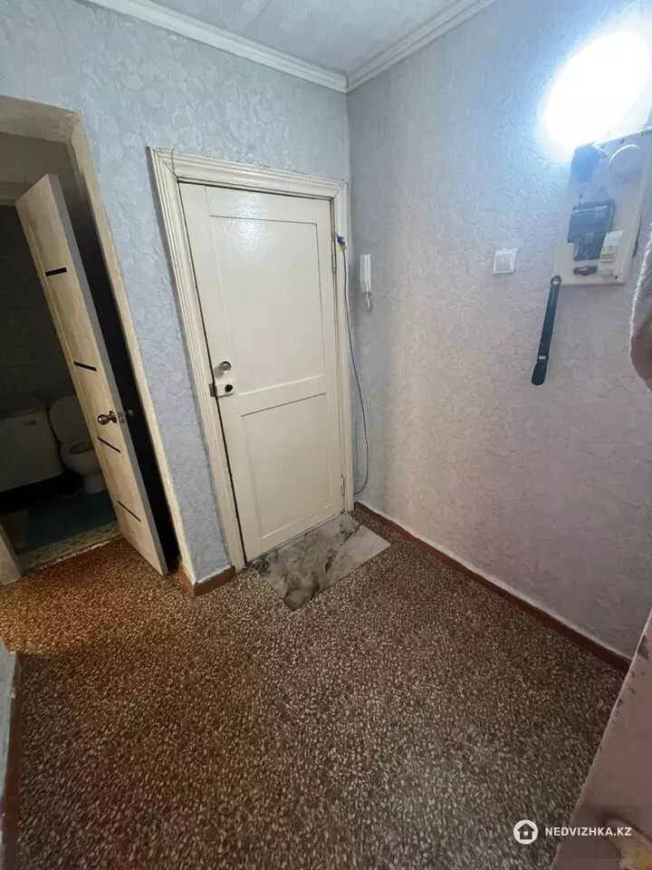 2-комнатная квартира, этаж 1 из 5, 41 м², На длительный срок, фотография 3
