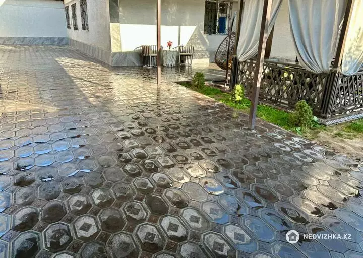5-комнатный дом, 6 соток, 111 м², фотография 3