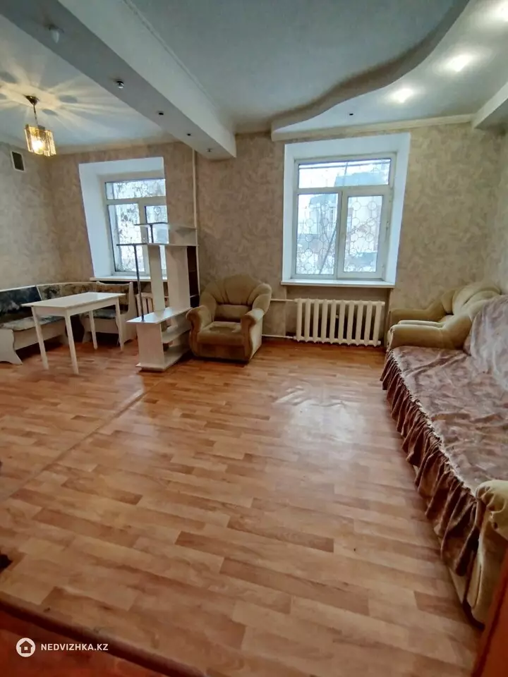 2-комнатная квартира, этаж 1 из 2, 45 м², фотография 2