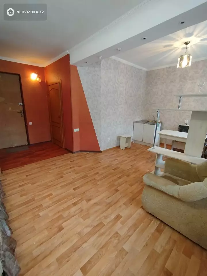 2-комнатная квартира, этаж 1 из 2, 45 м², фотография 3