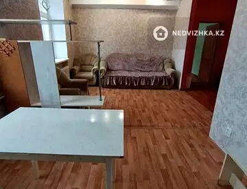 2-комнатная квартира, этаж 1 из 2, 45 м², миниатюра 10