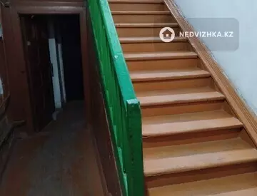 2-комнатная квартира, этаж 1 из 2, 45 м², миниатюра 11