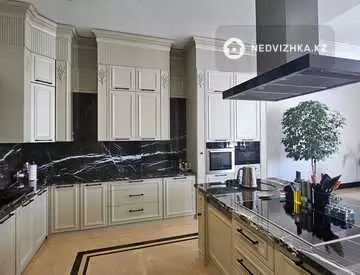 6-комнатный дом, 10 соток, 780 м², миниатюра 2