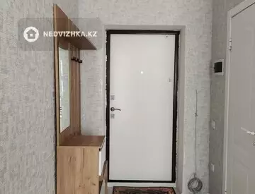 1-комнатная квартира, этаж 6 из 9, 20 м², На длительный срок